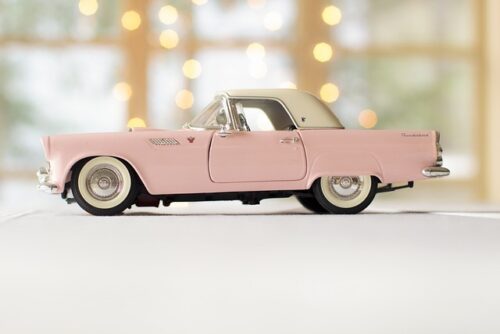 車の買い替え時はいつ?おすすめタイミングと損しない判断基準を解説